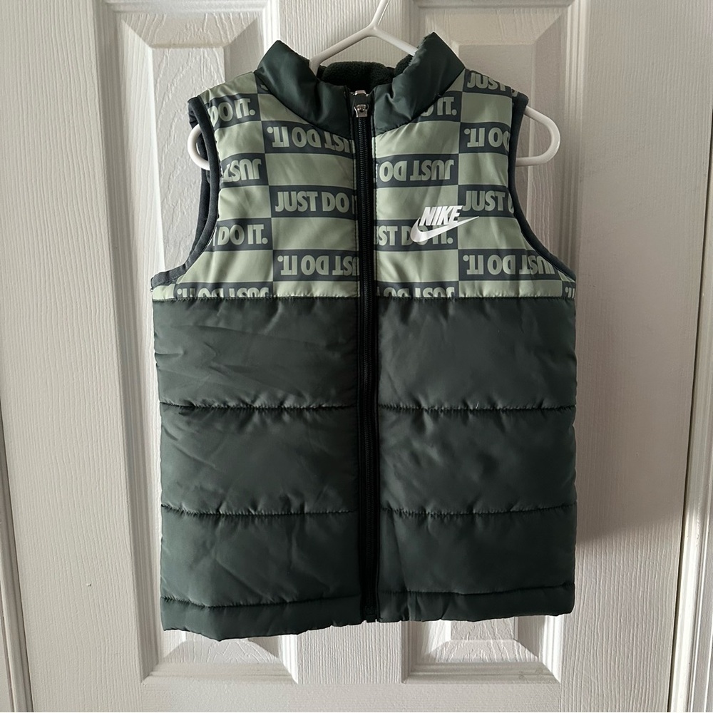 Nike Toddler Vest Green Size 4T
